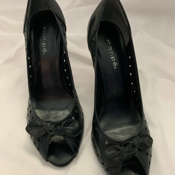 Maripe Dark Blue Stiletto Heels - Picture 2 of 8